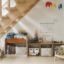 階段下を工夫すれば空間も暮らしも広がる！収納からインテリアまで実例で見る活用アイデア