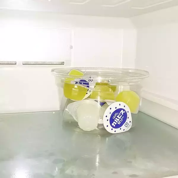 「冷蔵庫の中をスッキリさせたい人必見！参考にしたい収納の工夫」の画像