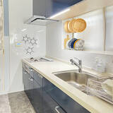 「余白のあるキッチンで心も軽やかに。物を置かずすっきり暮らすコツ」の画像2