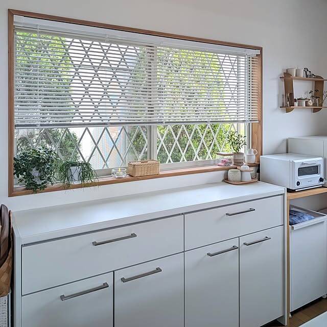 余白のあるキッチンで心も軽やかに。物を置かずすっきり暮らすコツ