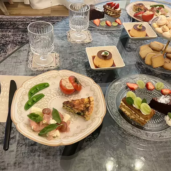 「「淡い色味が絶妙。おもてなしを格上げするM-modeの皿 」by aroma さん」の画像