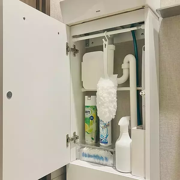 小さく狭いスペースも賢く使える♪短いつっぱり棒の活用アイデア