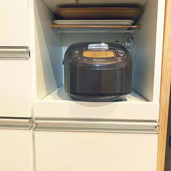 「小さく狭いスペースも賢く使える♪短いつっぱり棒の活用アイデア」の画像