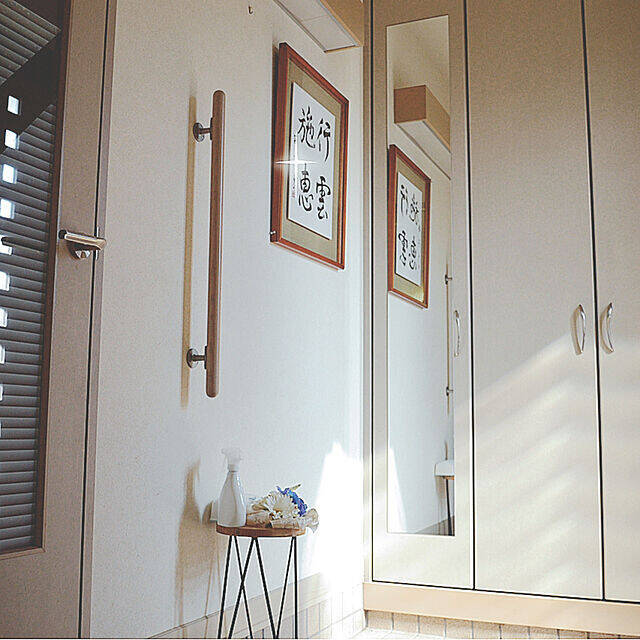 ちょい置きできて便利！コンパクトでおすすめのサイドテーブル10選