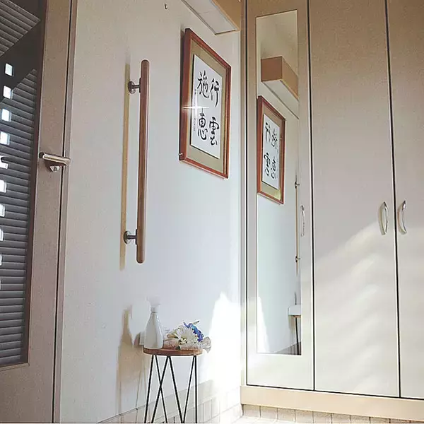 「ちょい置きできて便利！コンパクトでおすすめのサイドテーブル10選」の画像