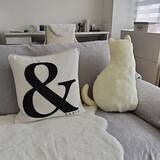 「人もペットもくつろげる♡ニトリのモチモチクッションでみんなリラックス」の画像7