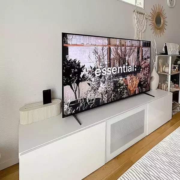 上手に隠してお部屋もすっきり♪暮らしが整うケーブル収納のアイデア10選