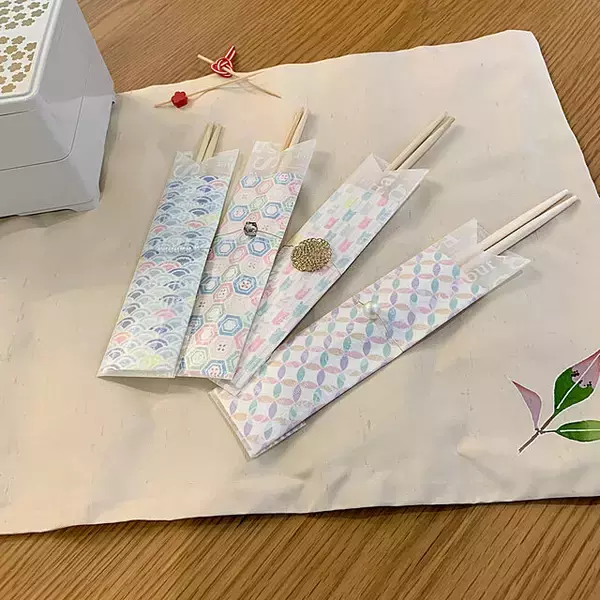 「「食卓に特別感を添える、和洋を問わない箸袋のつくり方」 by Minteaさん」の画像