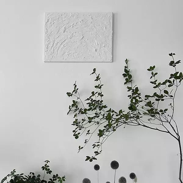 「ダイソーのアイテムをフル活用！海外風インテリアスタイルのお部屋にぴったりなDIYアイデアをご紹介」の画像