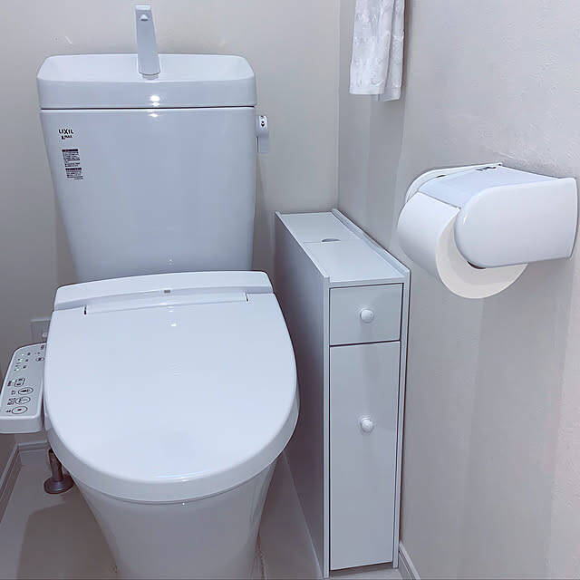 スリムラックと壁収納で生活感をかくして清潔見え！トイレがすっきり整う収納ラック6選