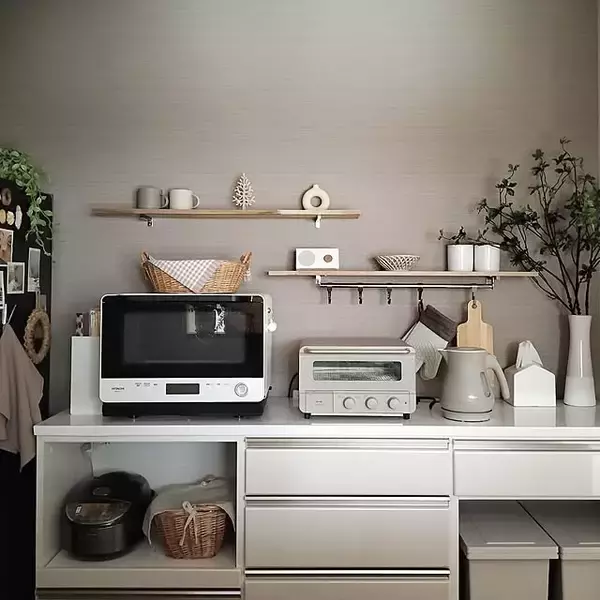 「キッチンをIKEAで整える！ユーザーさんが活用している家具や収納アイテムをご紹介」の画像