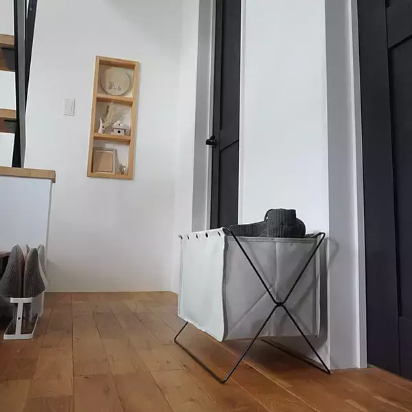 「おうちが整う工夫がいっぱい！実例から学ぶ廊下の整理収納アイデア帖」の画像