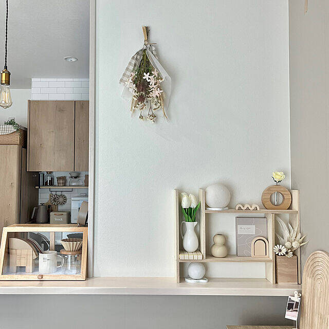 ダイソーアイテムが大活躍！自分好みの棚づくりで、お部屋がセンスアップ♡