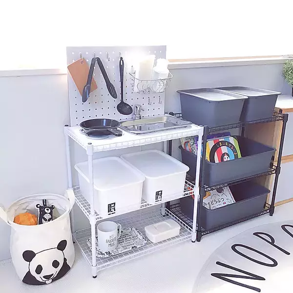 「ダイソーアイテムが大活躍！自分好みの棚づくりで、お部屋がセンスアップ♡」の画像