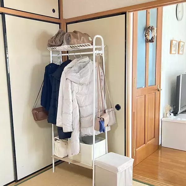 「さっと持ち出せる！お出かけ準備がしやすい、エコバッグやマイバッグの収納アイデア6選」の画像