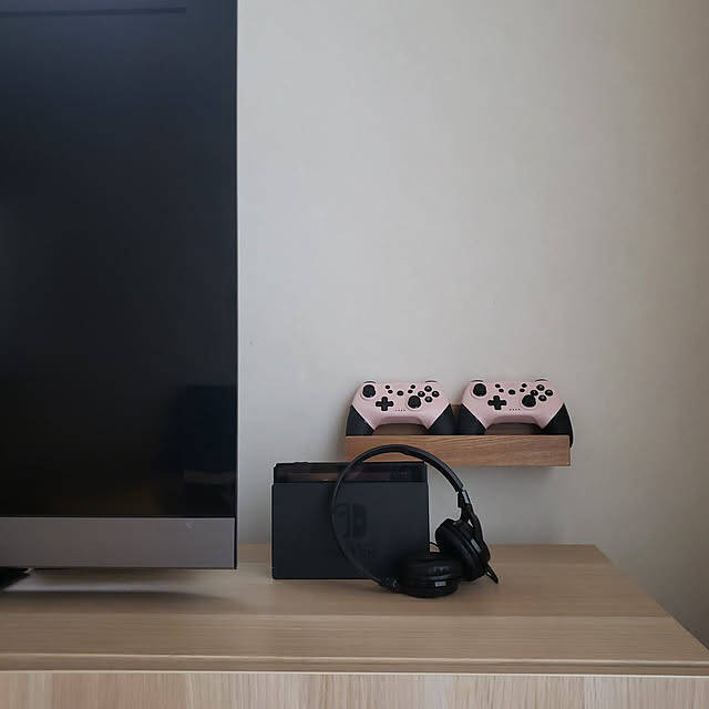 使いやすさもUPする！インテリアの一部になる壁面収納のアイデア