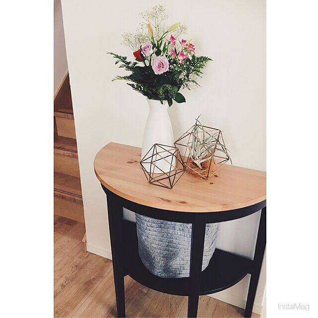 ディスプレイ棚にもなる♪リビングに置きたいコンソールテーブル