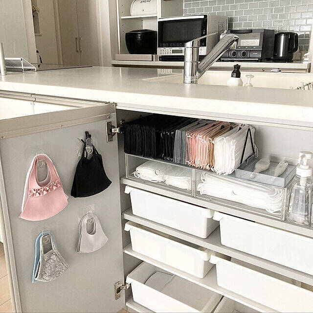 デッドスペースを有効活用☆家具や家電の裏側を使った整理収納