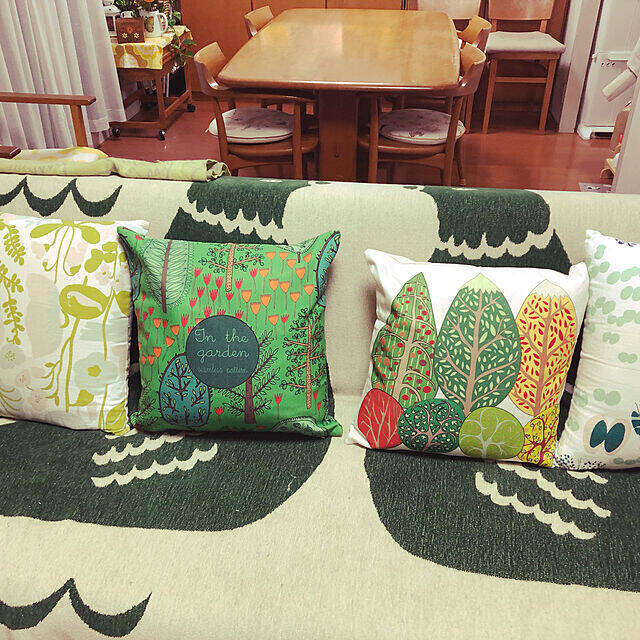 インテリアのアクセントになる♪お気に入りのクッションがある暮らし