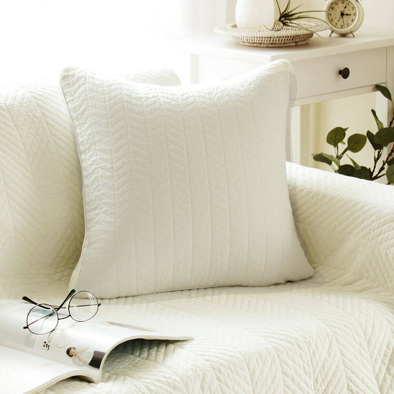 インテリアのアクセントになる♪お気に入りのクッションがある暮らし