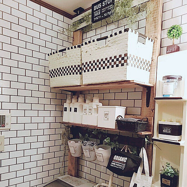 海外風のモダンな雰囲気がたまらない。サブウェイタイルをDIYで