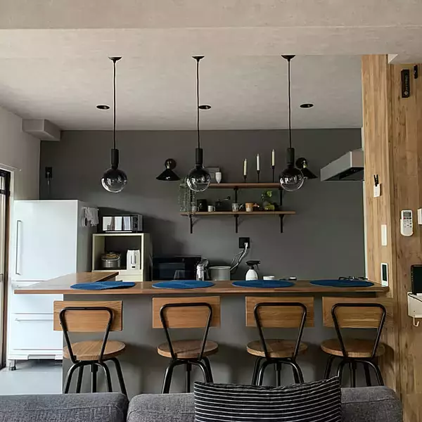 「お部屋の印象を決める♡IKEAのペンダントライトでセンス光る空間」の画像