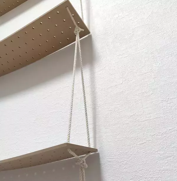 「「どんどん増えても大丈夫！見せる壁掛け収納のつくり方」 by tomo5さん」の画像