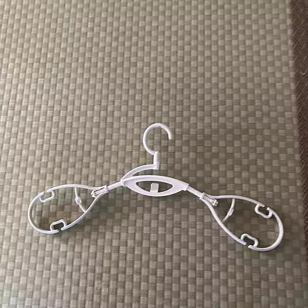 「ニトリのハンガーが手放せない！機能美と使いやすさを両立して家事をラクに」の画像