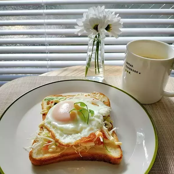「【みんなが選んだ！】食卓がもっと華やかになる♪3COINSのテーブルウェア5選」の画像