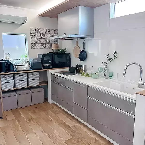 「「造作カウンターがいい仕事♪幸せオーラをまとう爽やかキッチン」 by tomatoさん」の画像