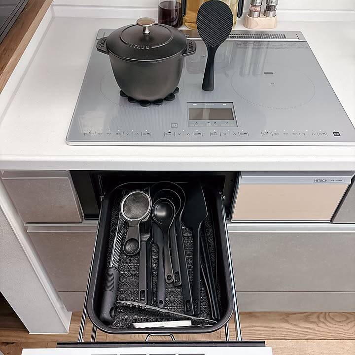 「造作カウンターがいい仕事♪幸せオーラをまとう爽やかキッチン」 by tomatoさん