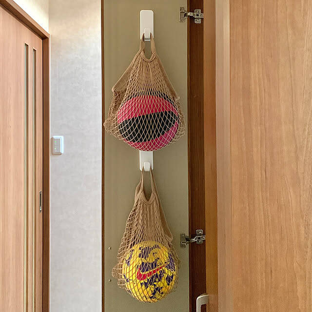 扉裏が収納スペースに早変わり♪セリアで見つけた便利アイテム6選