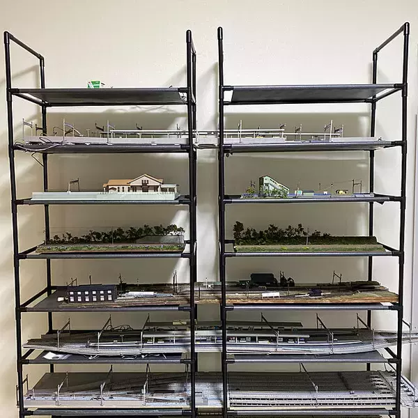 「お気に入りをどう飾る？プラモデルや鉄道模型のディスプレイ実例」の画像