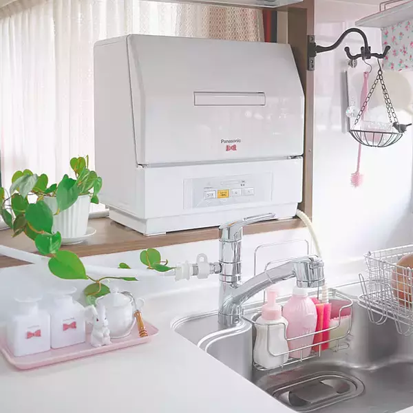「わが家はここに置いている！暮らしにあわせた食洗機の置き方アイデア」の画像