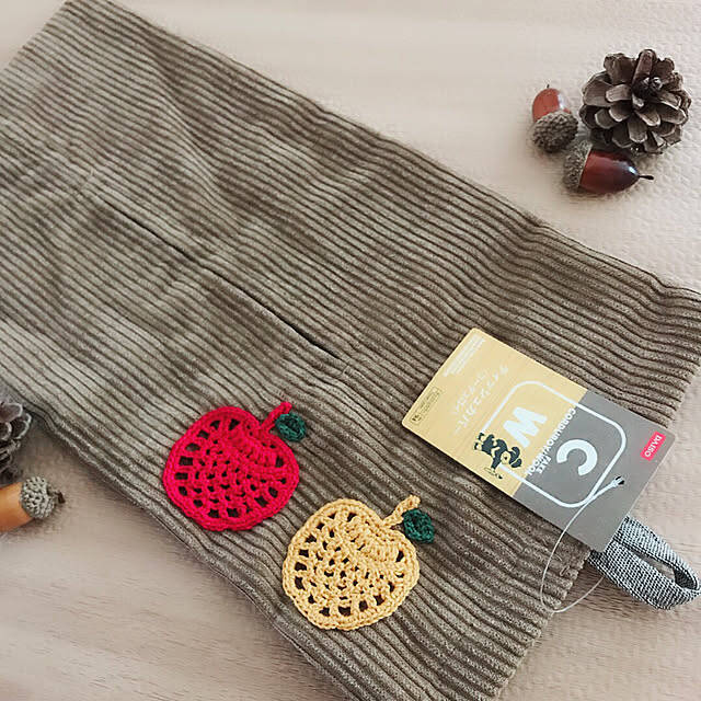 冬のおうち時間にぴったり♪ダイソーのレース糸で作る、手編み＆アレンジ作品集