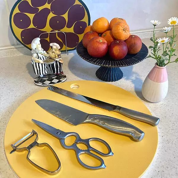 「毎日のお料理が心地よくなる！柳宗理のキッチンツールや調理道具を使われている実例6選」の画像