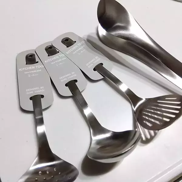 「毎日のお料理が心地よくなる！柳宗理のキッチンツールや調理道具を使われている実例6選」の画像