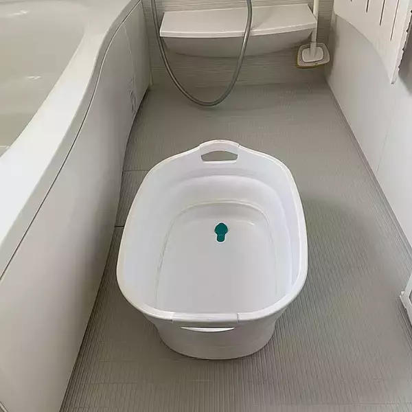 「【みんなが選んだ！】家事ラク＆省スペース収納が叶う♪折りたたみバケツ3選」の画像