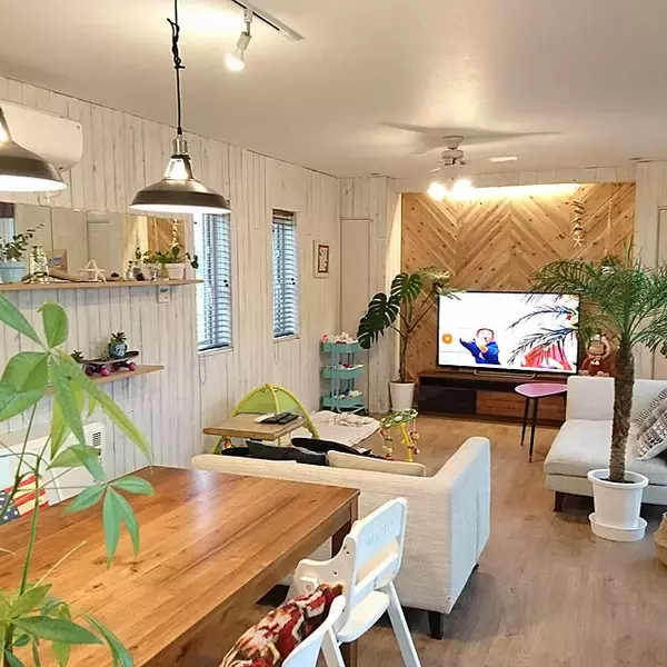 「アメリカンな魅力がたまらない！あこがれのヘリンボーンをDIYで」の画像