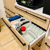 「3つのパターン別にご紹介します☆タッパーや保存容器の収納方法」の画像1