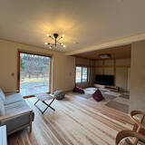 「快適なくつろぎ空間を作る。リビングに隣り合った和室のインテリア実例6選」の画像4