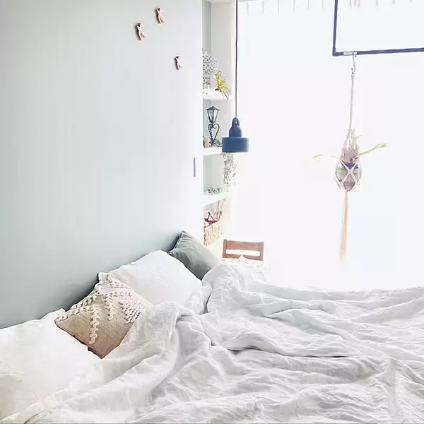 「暮らしに寄り添う色や肌心地。無印良品のベッドリネンカタログ」の画像