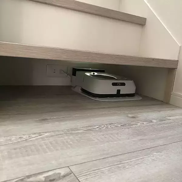 みんなどこに置いている？ロボット掃除機の置き場所と収納アイデア