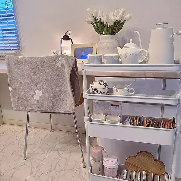 疲れたときにすぐ手に取れる♪お茶セットの置き方アイデア6選