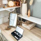 「ごちゃつき解消で使いやすく！100均アイテムで叶える快適メイク用品収納」の画像4