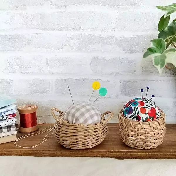 「手作りタイムがもっと楽しくなる！ハンドメイドのピンクッション実例」の画像