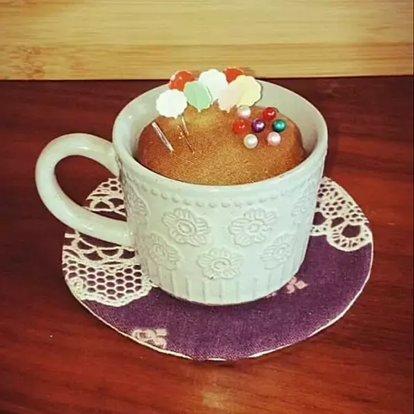 「手作りタイムがもっと楽しくなる！ハンドメイドのピンクッション実例」の画像