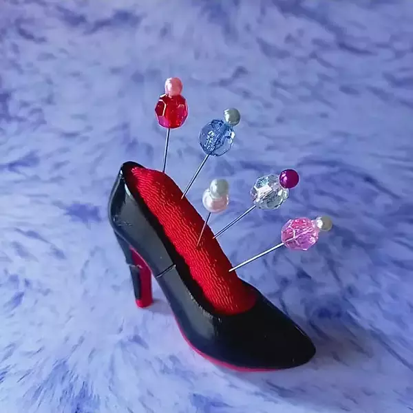 「手作りタイムがもっと楽しくなる！ハンドメイドのピンクッション実例」の画像