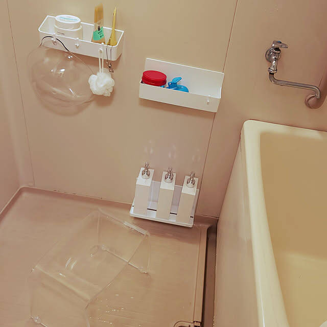 詰め替えて水回りを快適に♪お好みに合わせて選べる山崎実業のディスペンサーがある暮らし