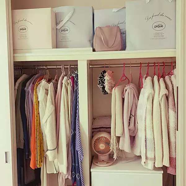 「「30m2。白とピンクでふんわり可愛い、どこを見ても幸せな部屋づくり」 by marrorinさん」の画像